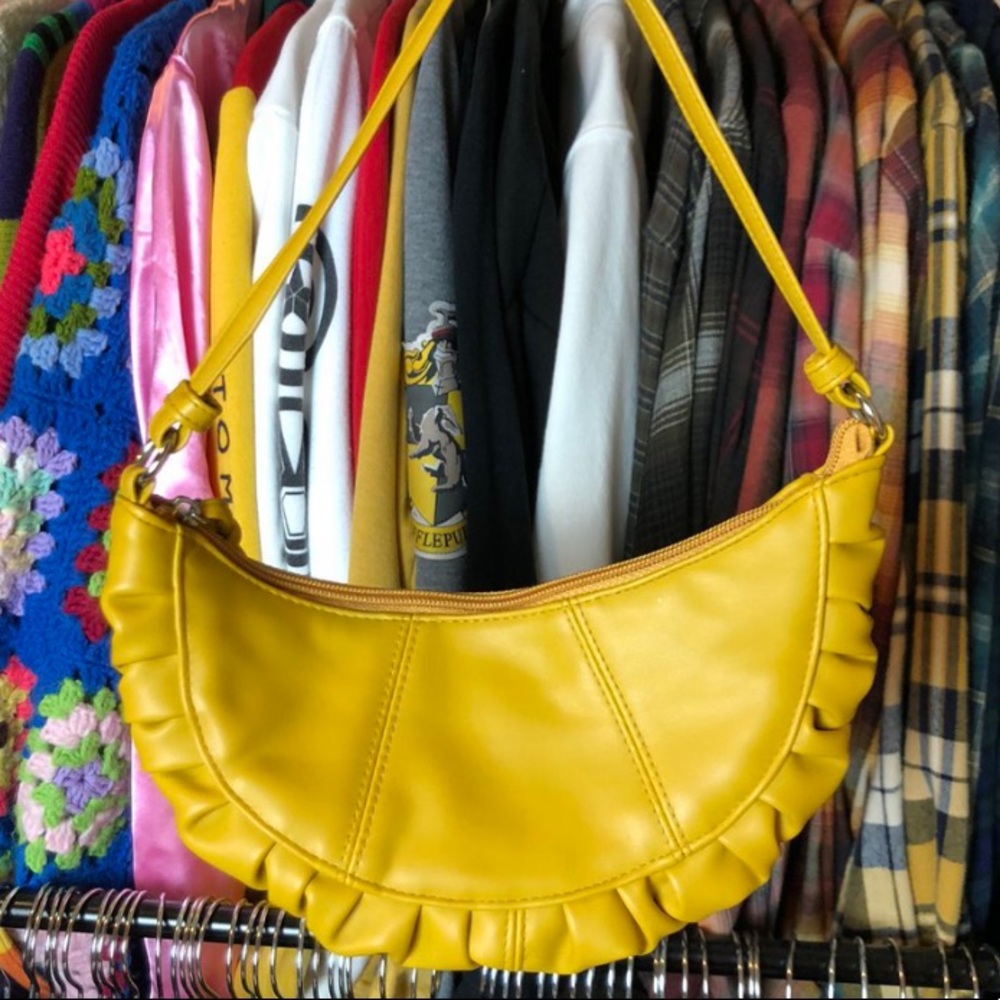 Yellow purse!